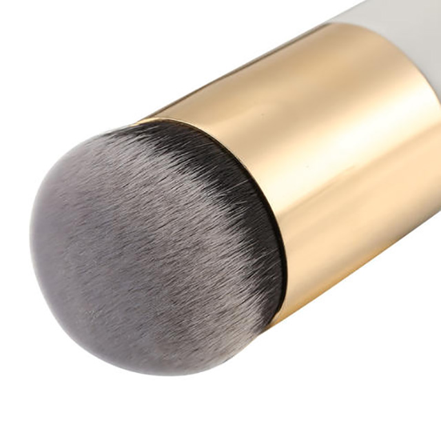 The foundation brush is mainly used for large liquid foundation